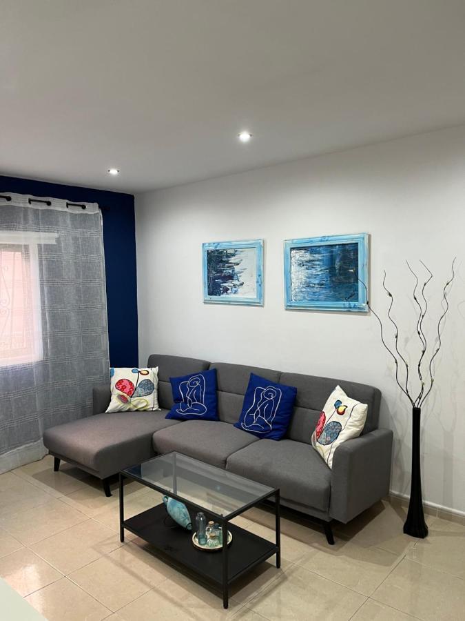 Cornelia'S Home 1B Primera Linea De Playa لوس كريستيانوس المظهر الخارجي الصورة