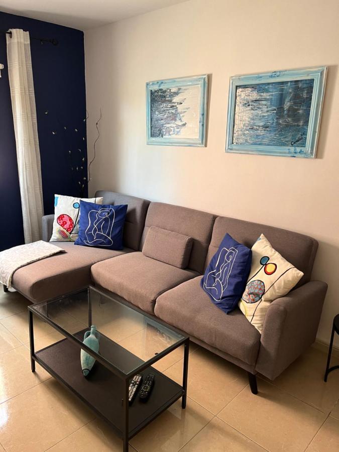 Cornelia'S Home 1B Primera Linea De Playa لوس كريستيانوس المظهر الخارجي الصورة